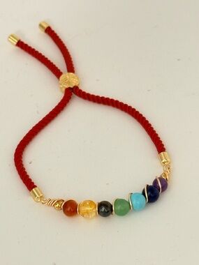 Adjustable Red Cord Chakra Bead Bracelet - Unbranded